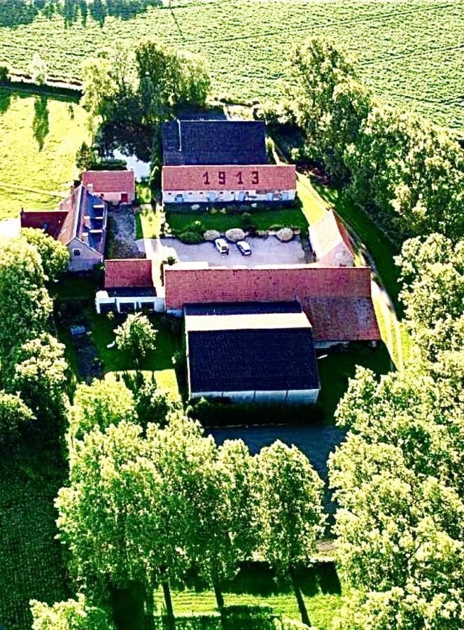 Esquelbecq Paardenhof Guesthouse المظهر الخارجي الصورة